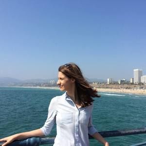 Meet your Posher, Alexandra